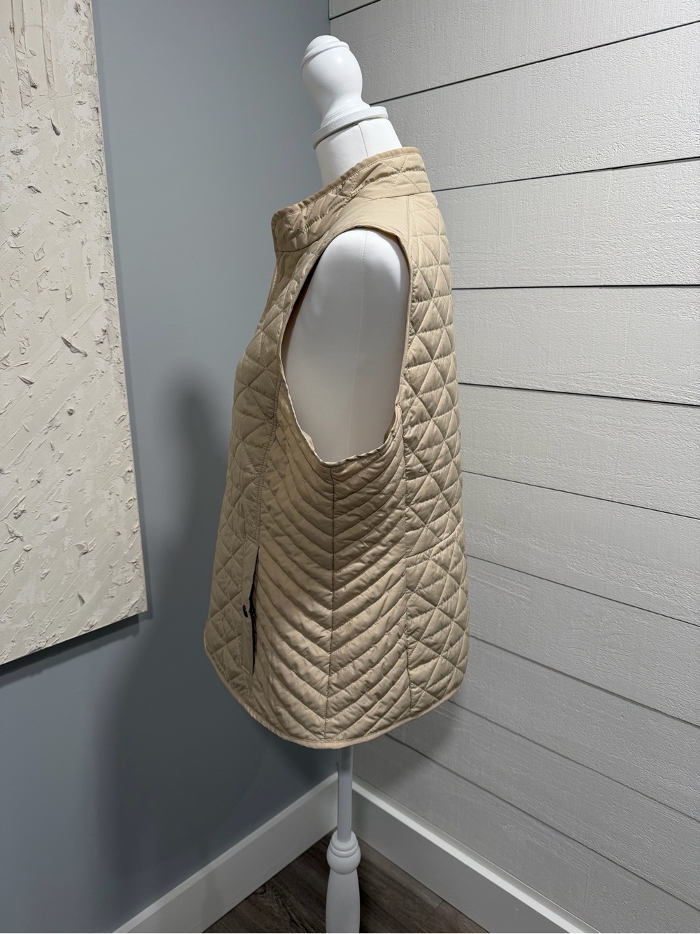 Lands' End Quilted Sleeveless Vest in Beige - Picture 5 of 7